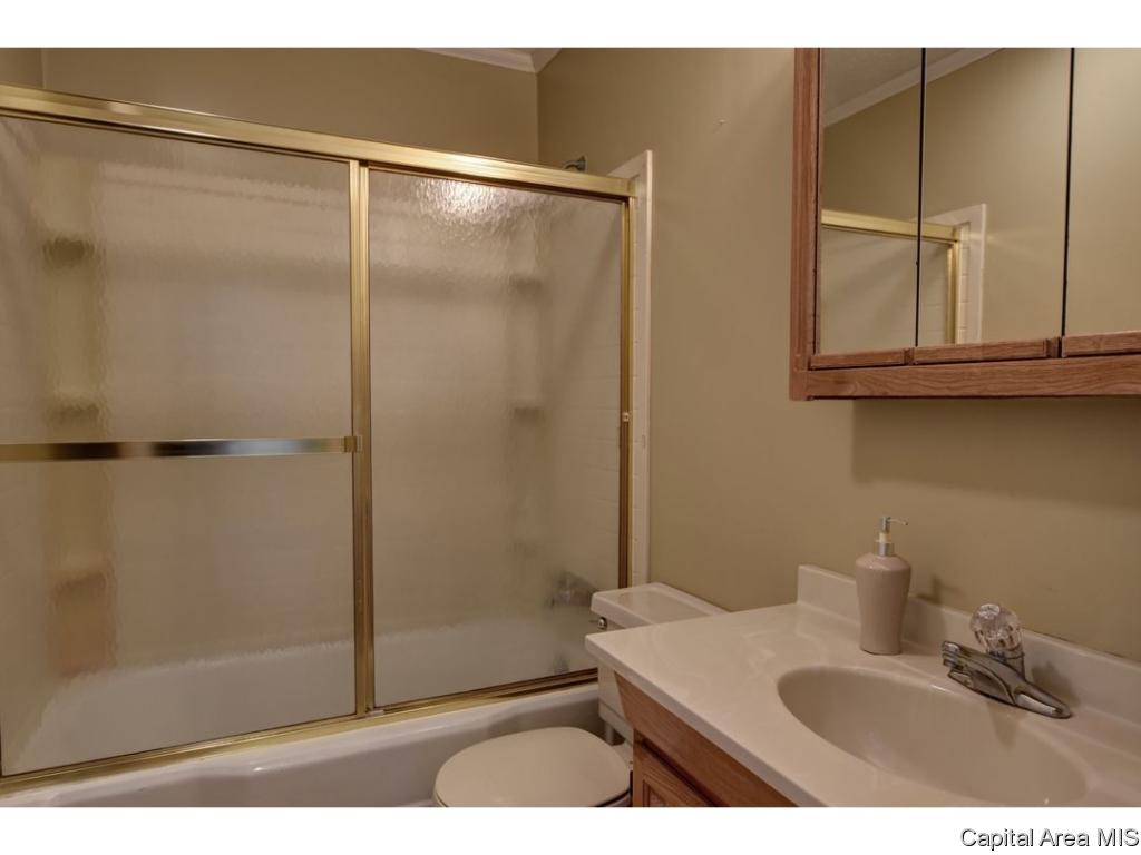 514 Kern Street Springfield, IL 62703 - Photo 17 of 35