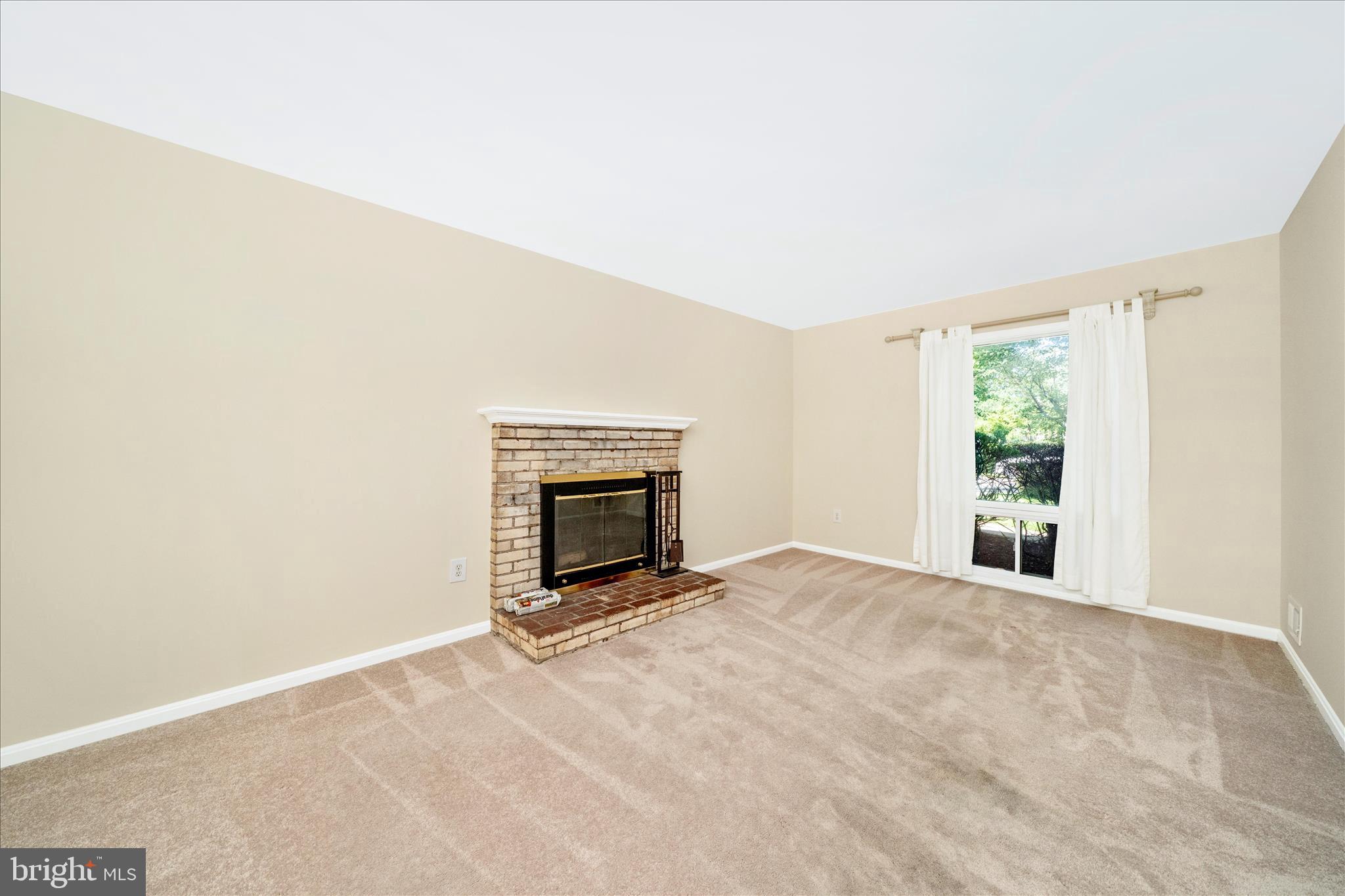 13001 Buccaneer Road Silver Spring, MD 20904 - Photo 36 of 58 Family Room