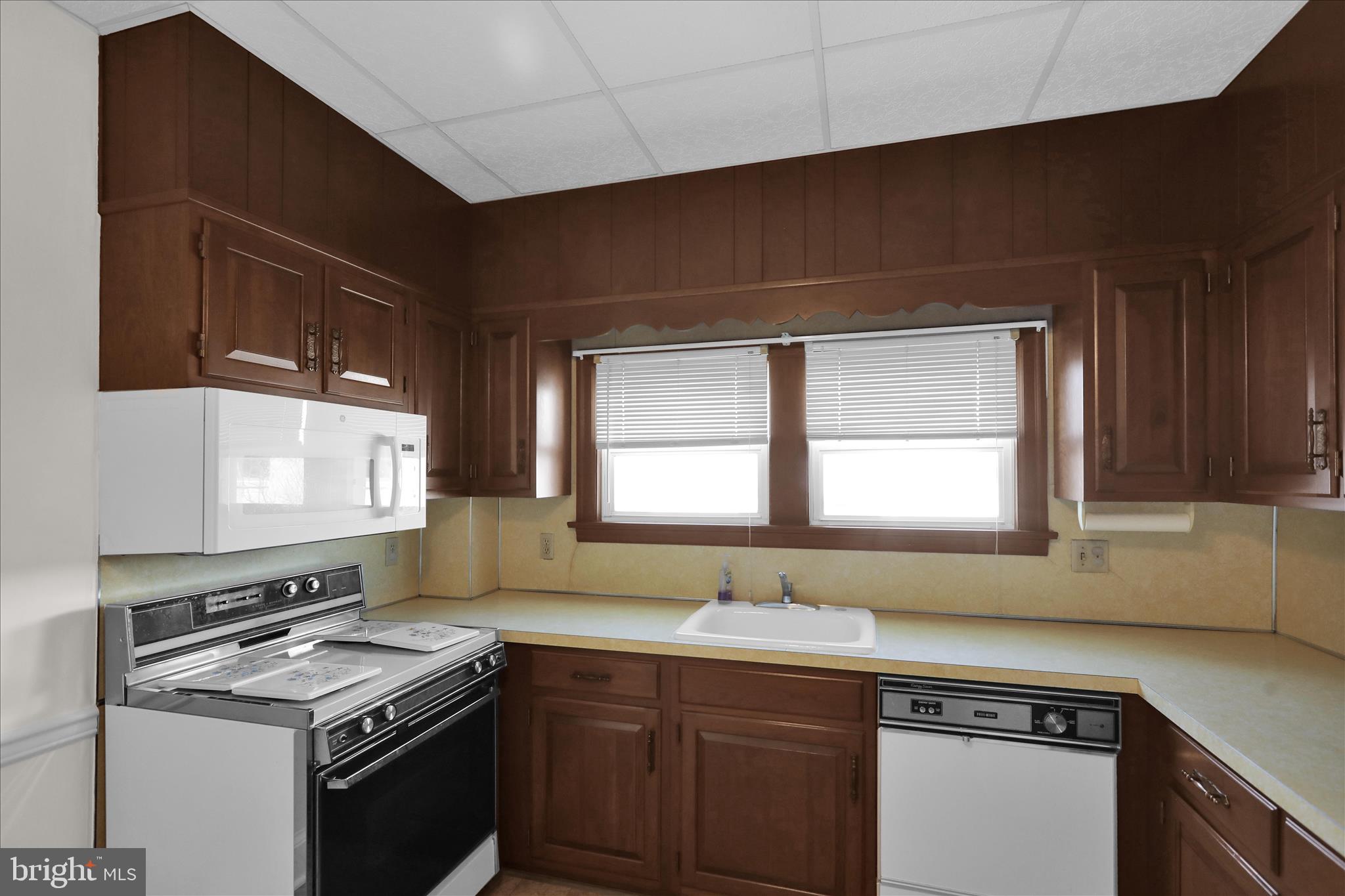 1200 Carbon Street Reading, PA 19601 - Photo 14 of 43 360_1495