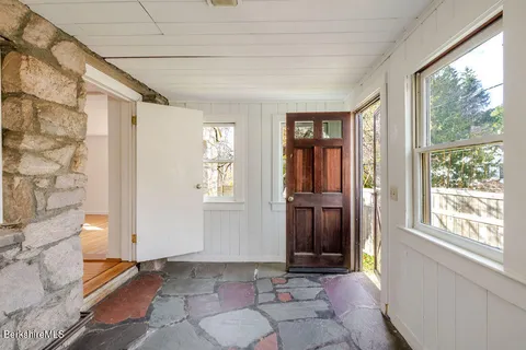 a view of a entryway door of the house