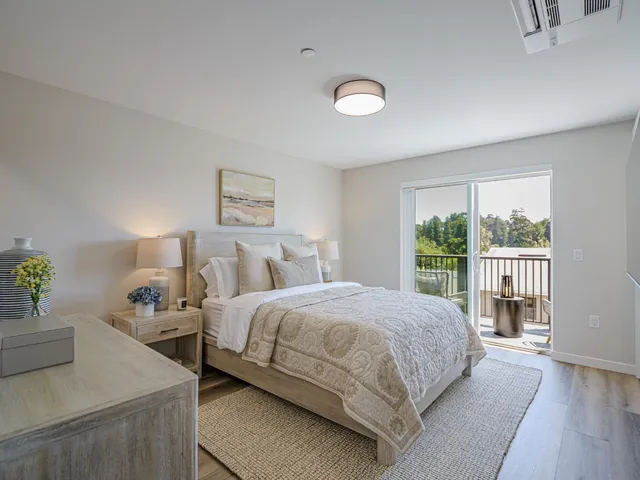 $1,099,000 | 116 Aptos Vlg Way, Unit 3, Aptos, CA 95003