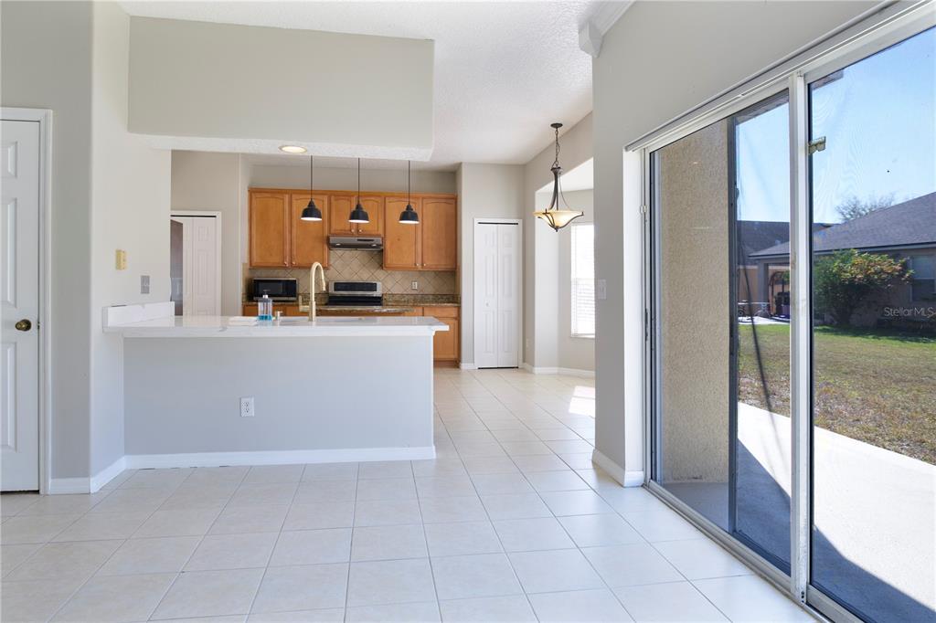 10216 Oak Crest Road Orlando, FL 32829 - Photo 13 of 36