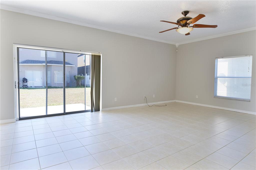 10216 Oak Crest Road Orlando, FL 32829 - Photo 14 of 36