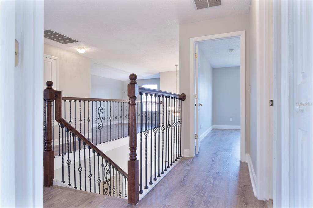 10216 Oak Crest Road Orlando, FL 32829 - Photo 5 of 36