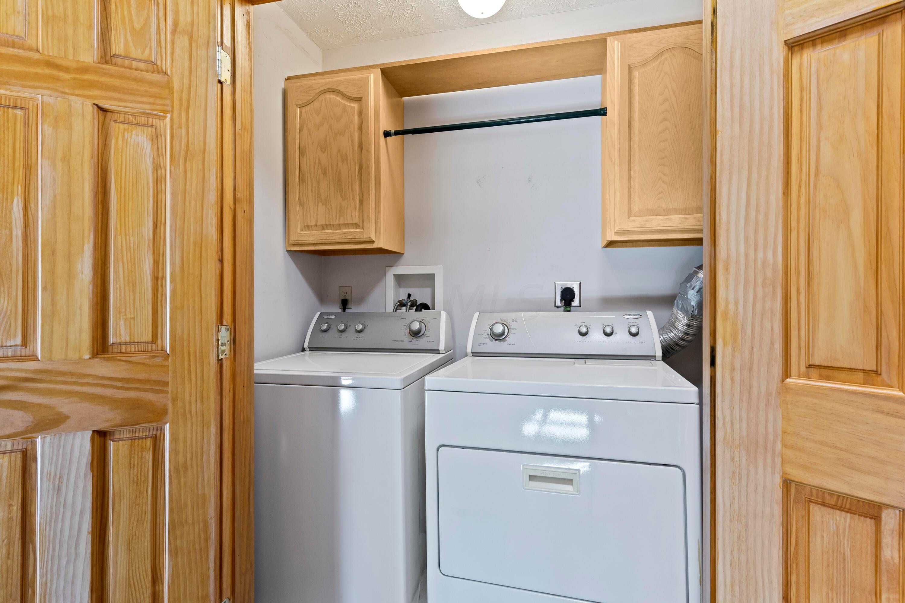 7700 Ballou Road Newark, OH 43056 - Photo 39 of 78 39. Laundry Closet
