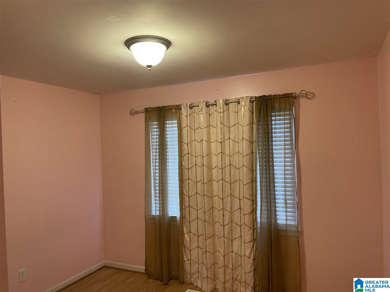 317 12th Street Pleasant Grove, AL 35127 - Photo 12 of 32