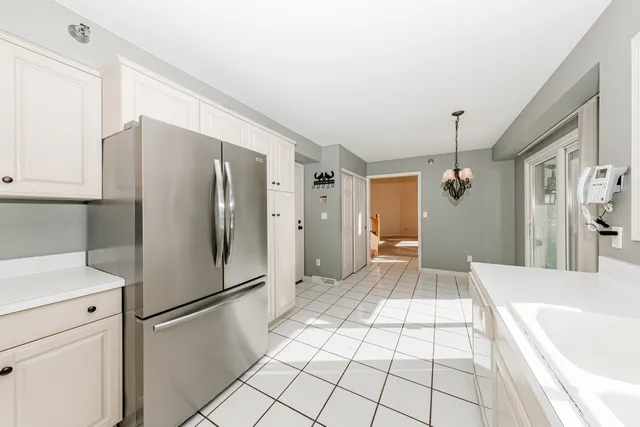 $350,000 | 14128 Waterford Square Drive, New Berlin, WI 53151