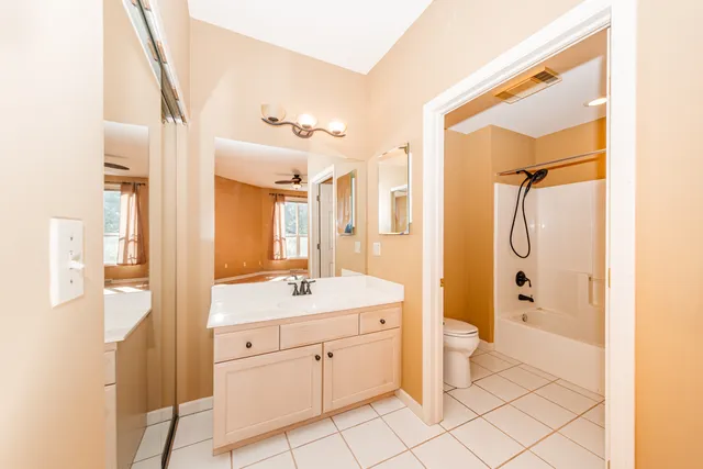 $350,000 | 14128 Waterford Square Drive, New Berlin, WI 53151