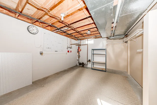 $350,000 | 14128 Waterford Square Drive, New Berlin, WI 53151