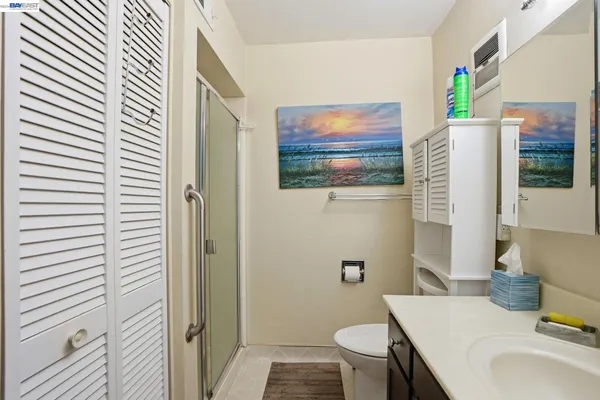 $400,000 | 1732 Oakmont Drive, Unit 4, Walnut Creek, CA 94595