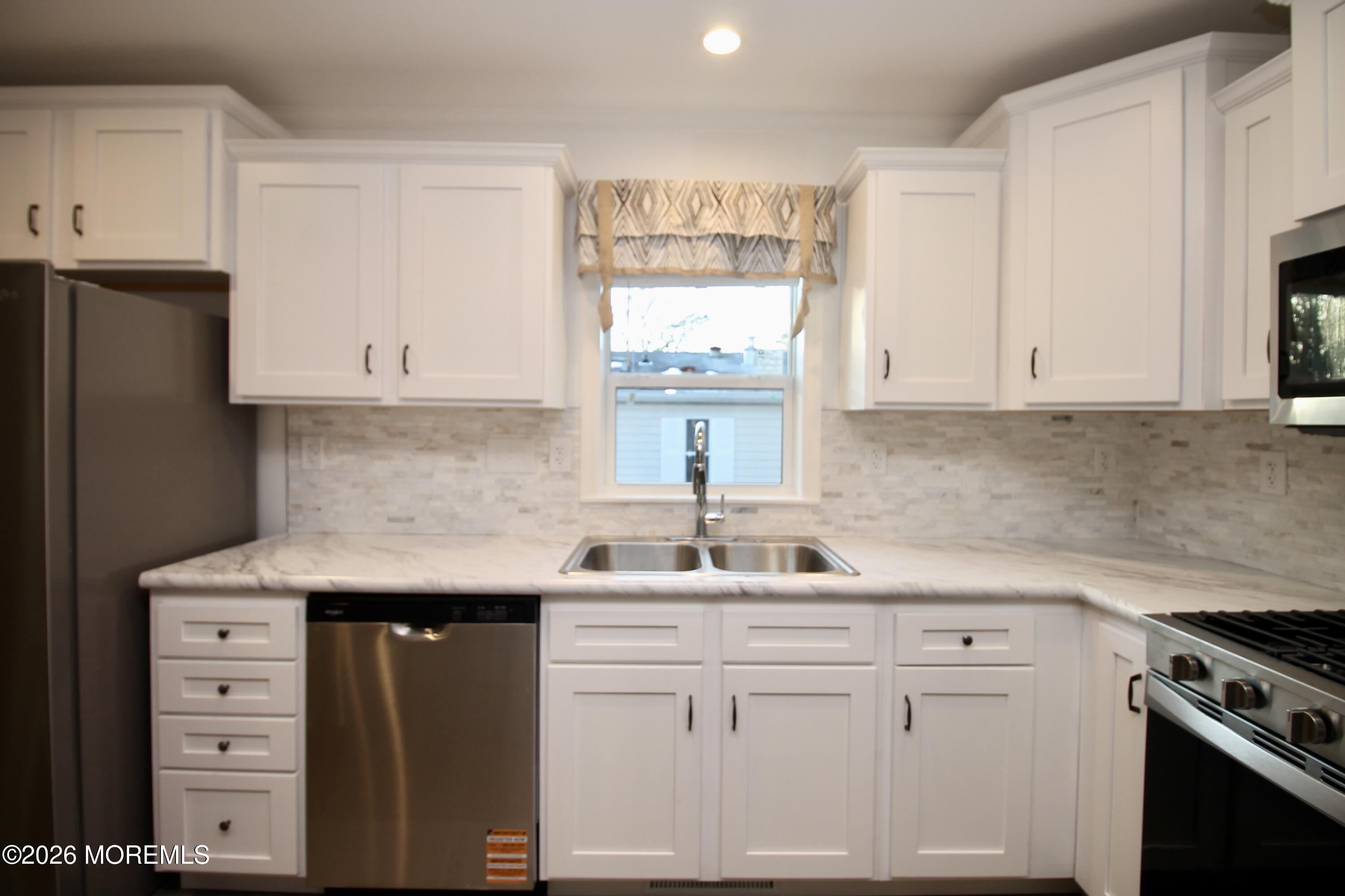 503 Roberts Road Toms River, NJ 08755 - Photo 17 of 42 4B31C11B-F9A3-4285-87CE-82F485F2CB81_1_2