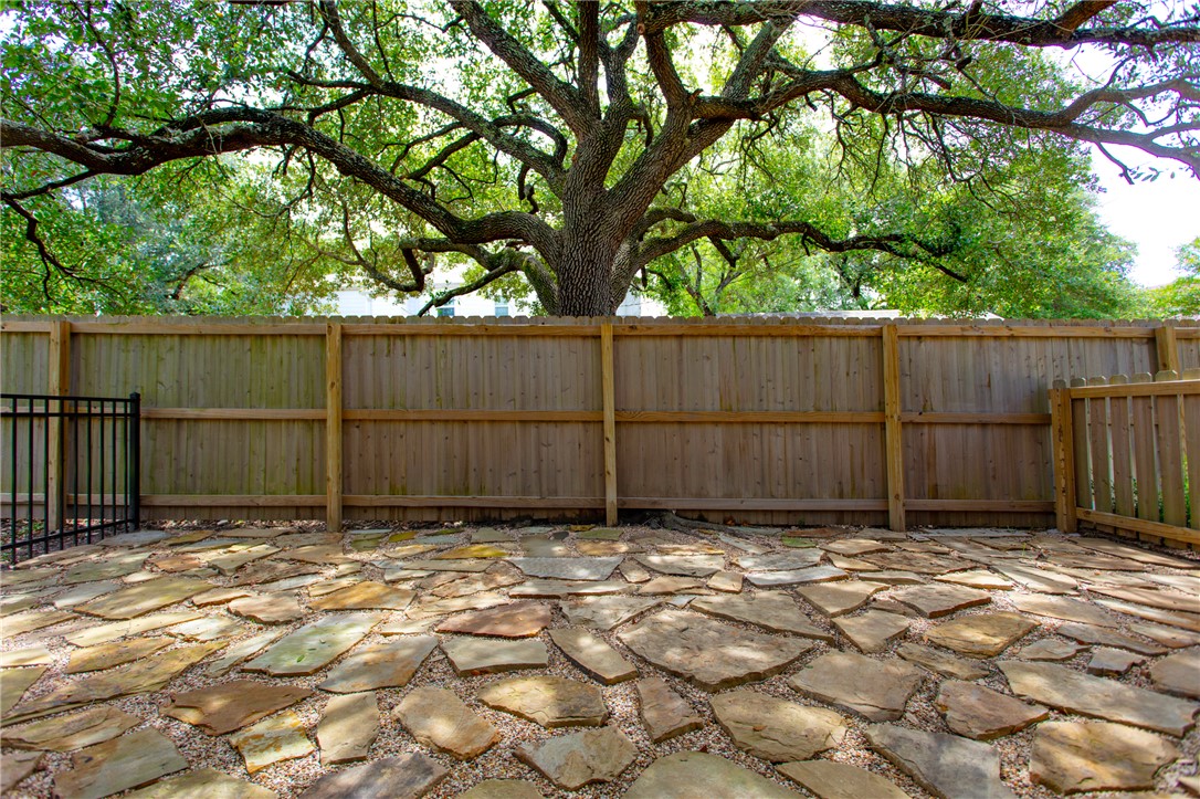 511 Homestead Street Bryan, TX 77803 - Photo 29 of 46 Gallery Image 29