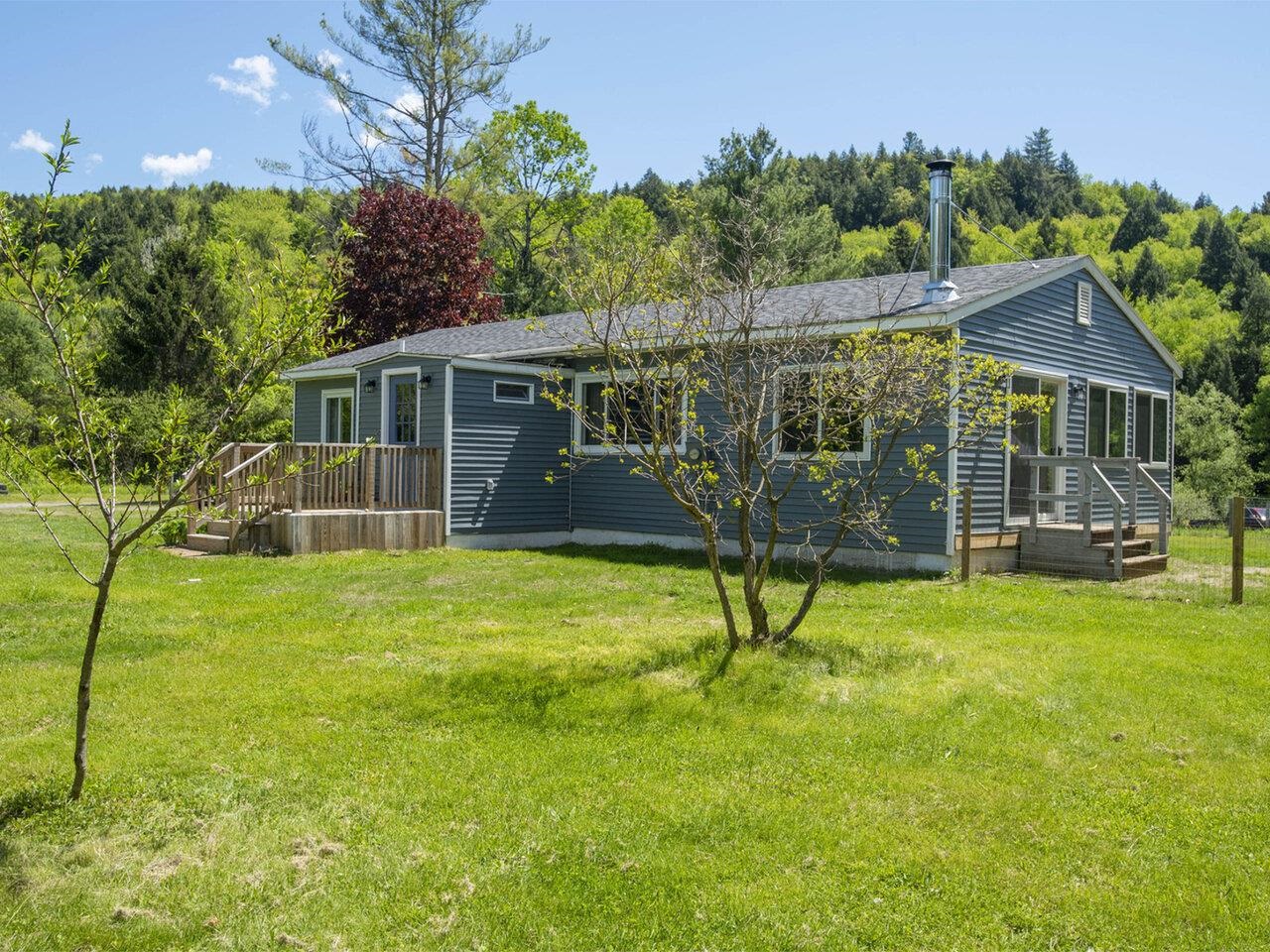 35 Lee Road Worcester, VT 05682 - Photo 2 of 36