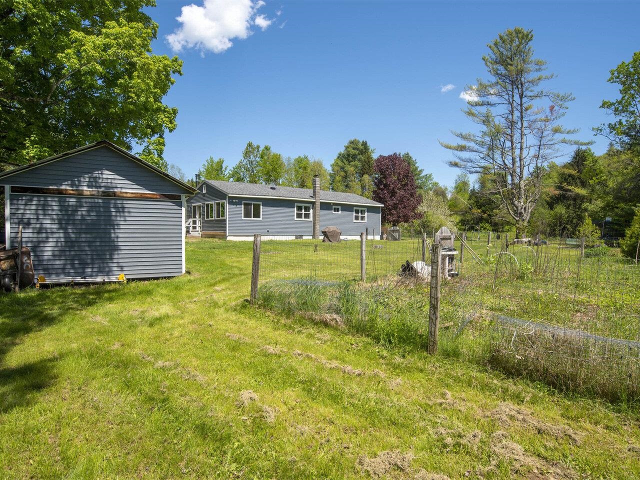 35 Lee Road Worcester, VT 05682 - Photo 28 of 36