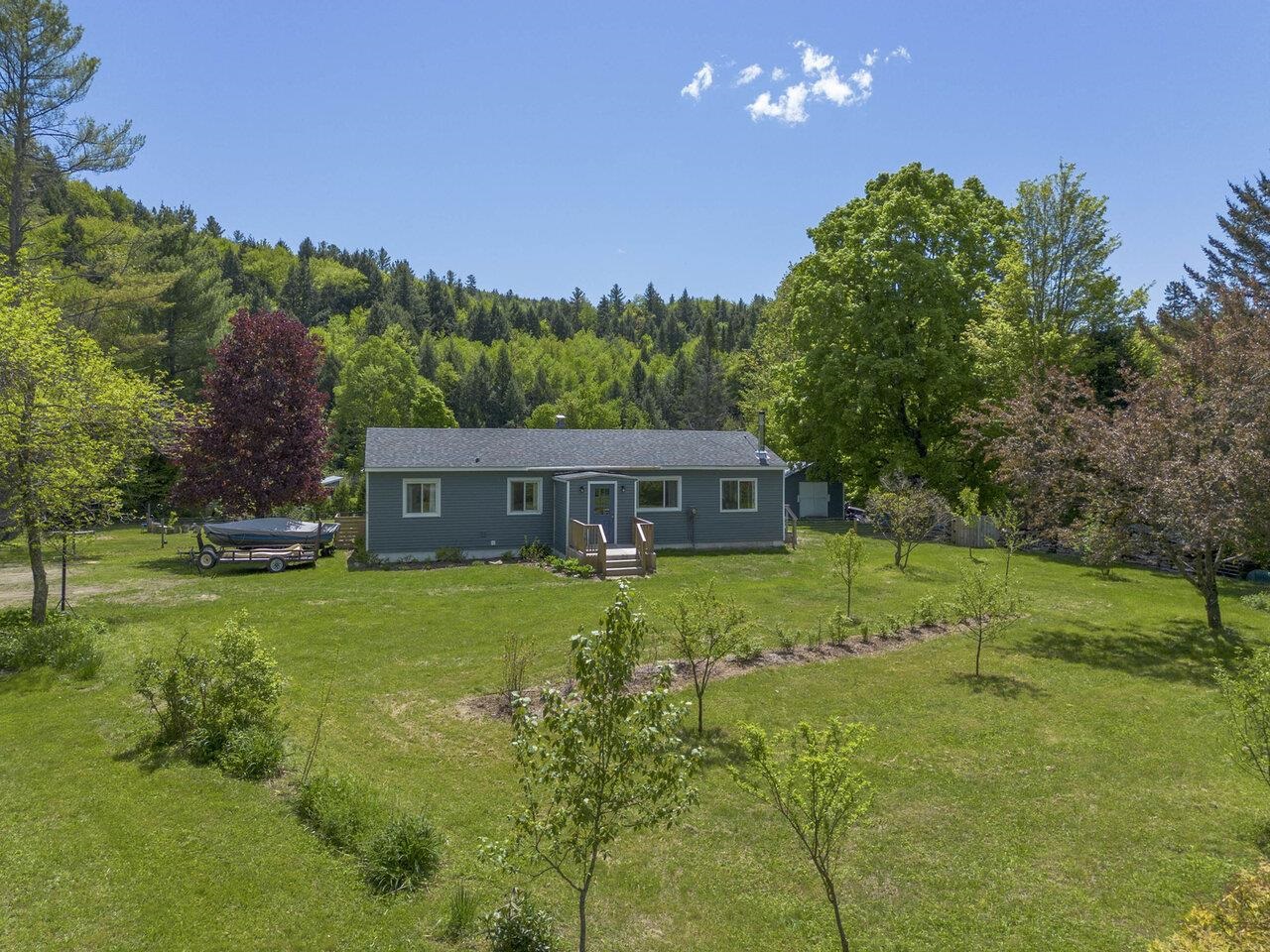 35 Lee Road Worcester, VT 05682 - Photo 34 of 36