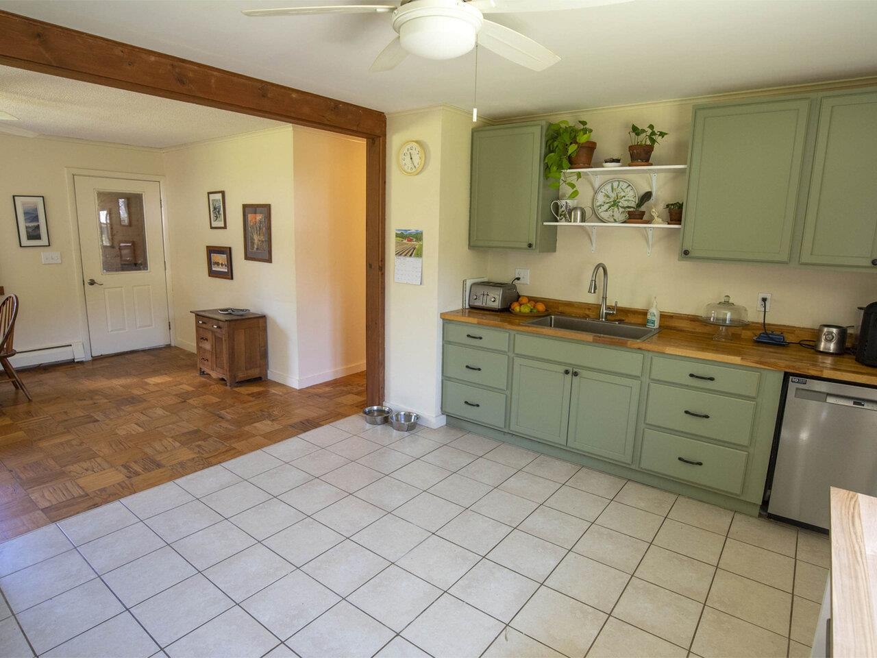 35 Lee Road Worcester, VT 05682 - Photo 10 of 36