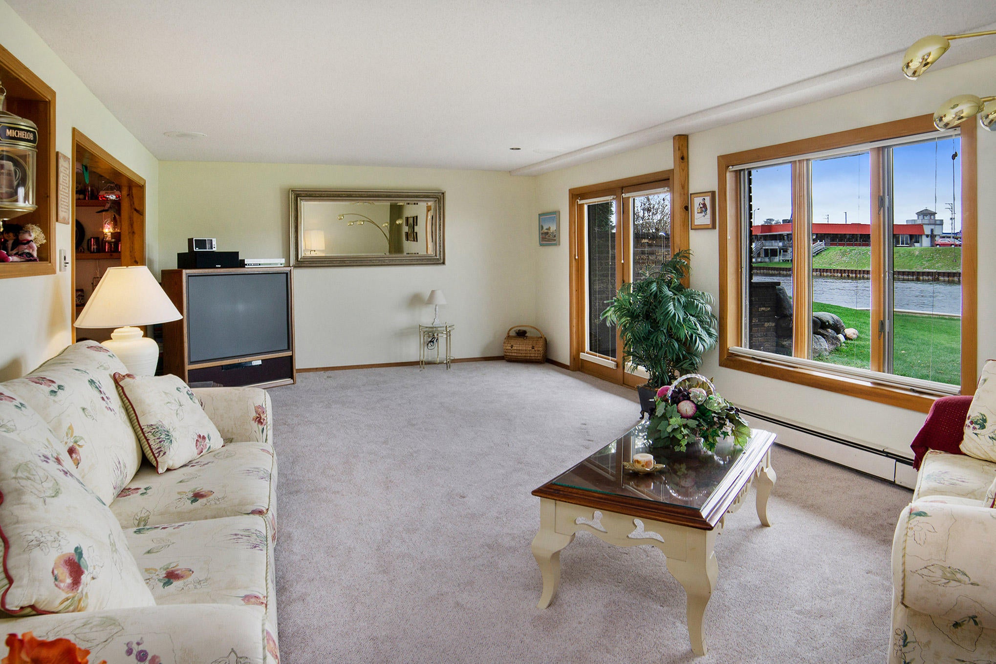 182 Riverside Drive Cheboygan, MI 49721 - Photo 27 of 45 Gallery Image 27