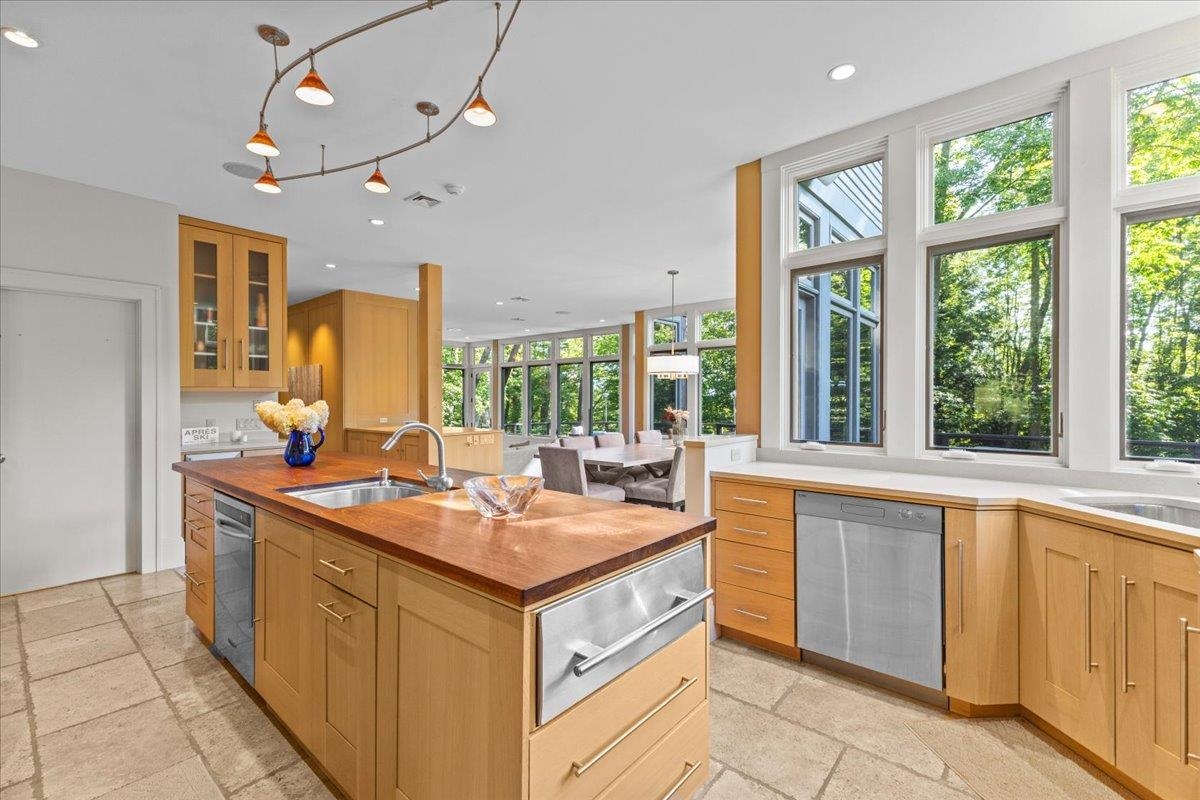 961 Little River Farm Road Stowe, VT 05672 - Photo 23 of 60 Gallery Image 23