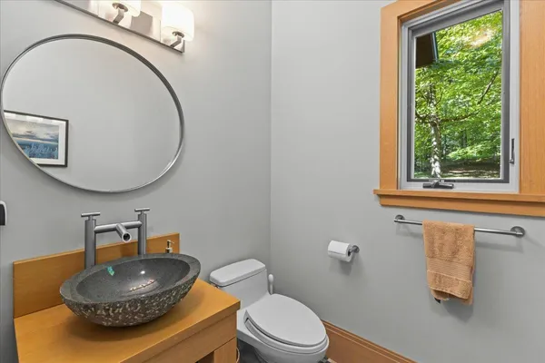 $1,995,000 | 961 Little River Farm Road, Stowe, VT 05672