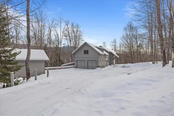 $1,995,000 | 961 Little River Farm Road, Stowe, VT 05672