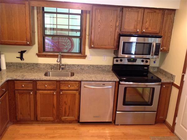 13 Countryside Road Pepperell, MA 01463 - Photo 3 of 17 Gallery Image 3