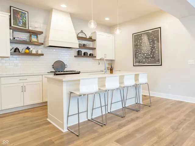 $2,400 | 715 Cottage Avenue, Indianapolis, IN 46203