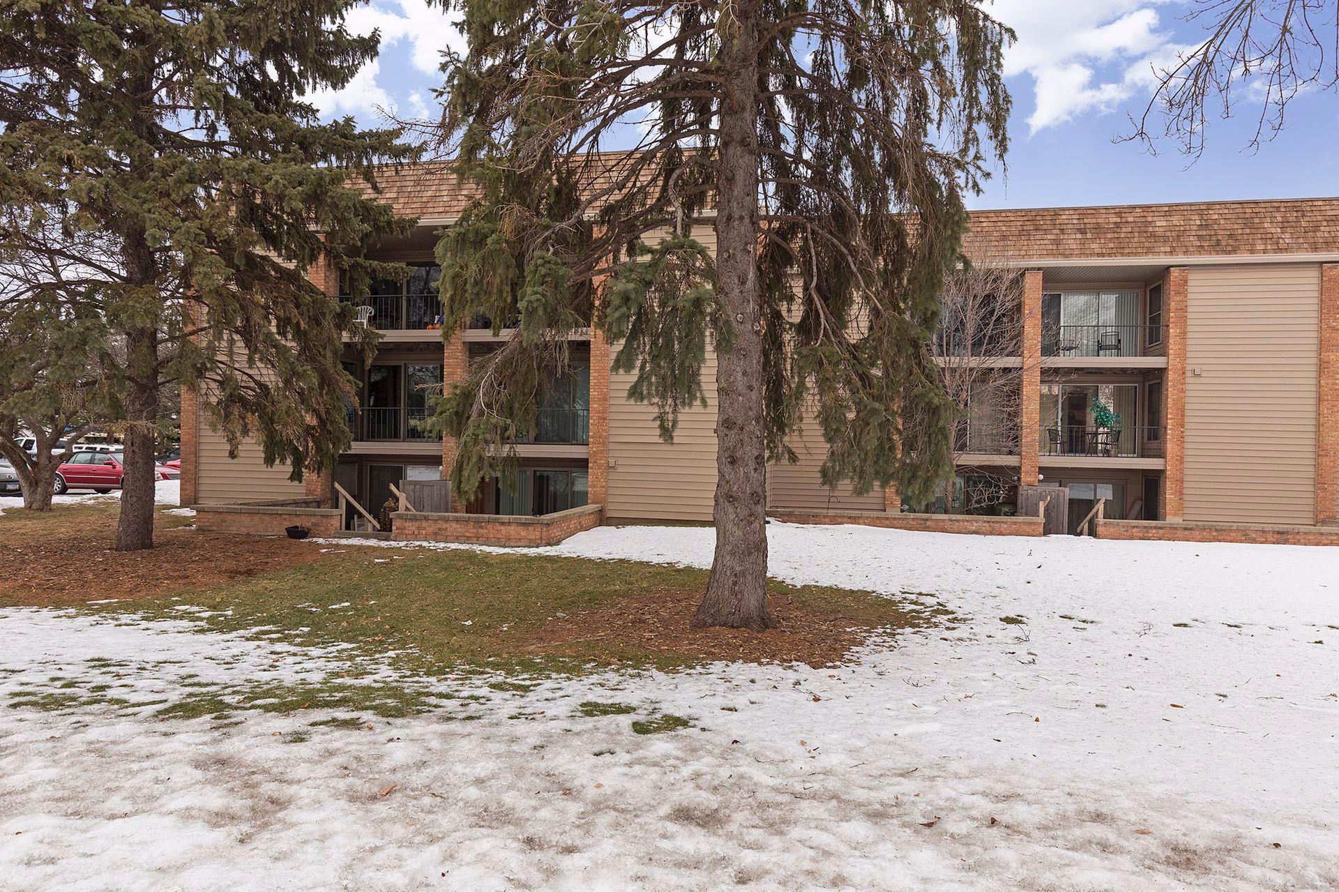 6423 Colony Way, Unit 1A Edina, MN 55435 - Photo 27 of 34