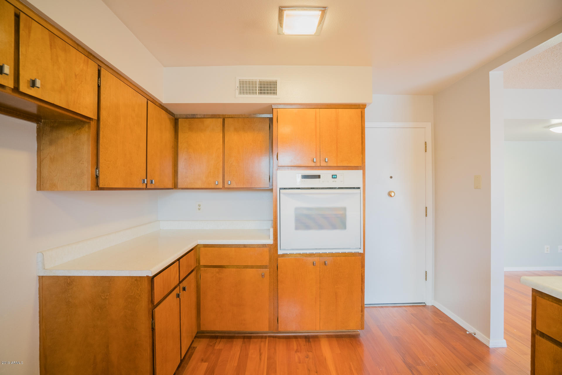 4033 West Hatcher Road Phoenix, AZ 85051 - Photo 8 of 17 photo_08