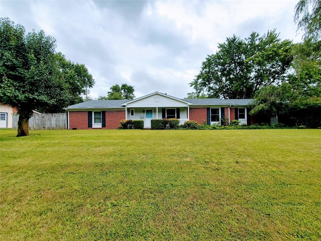 3249 Greenbriar Road Anderson, IN 46011 - Photo 1 of 12 Gallery Image 1