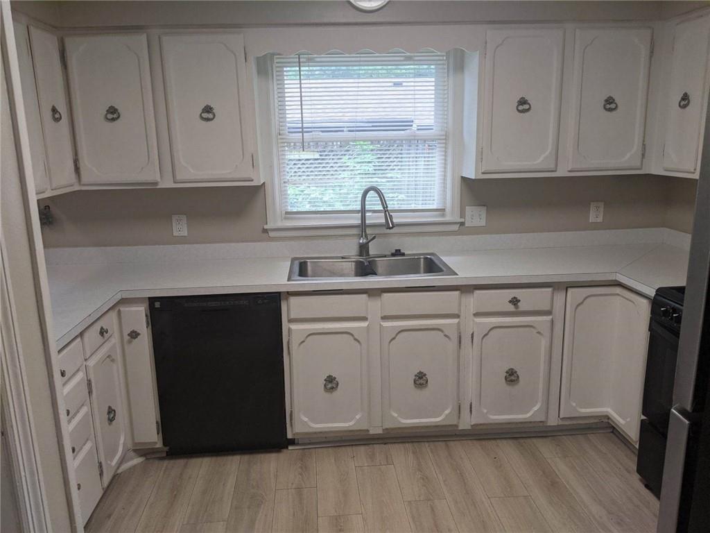 3249 Greenbriar Road Anderson, IN 46011 - Photo 3 of 12 Gallery Image 3