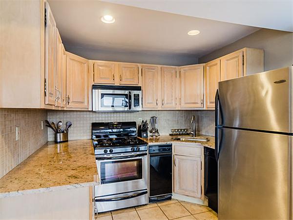 40 Mead Street, Unit 2 Boston, MA 02129 - Photo 6 of 11