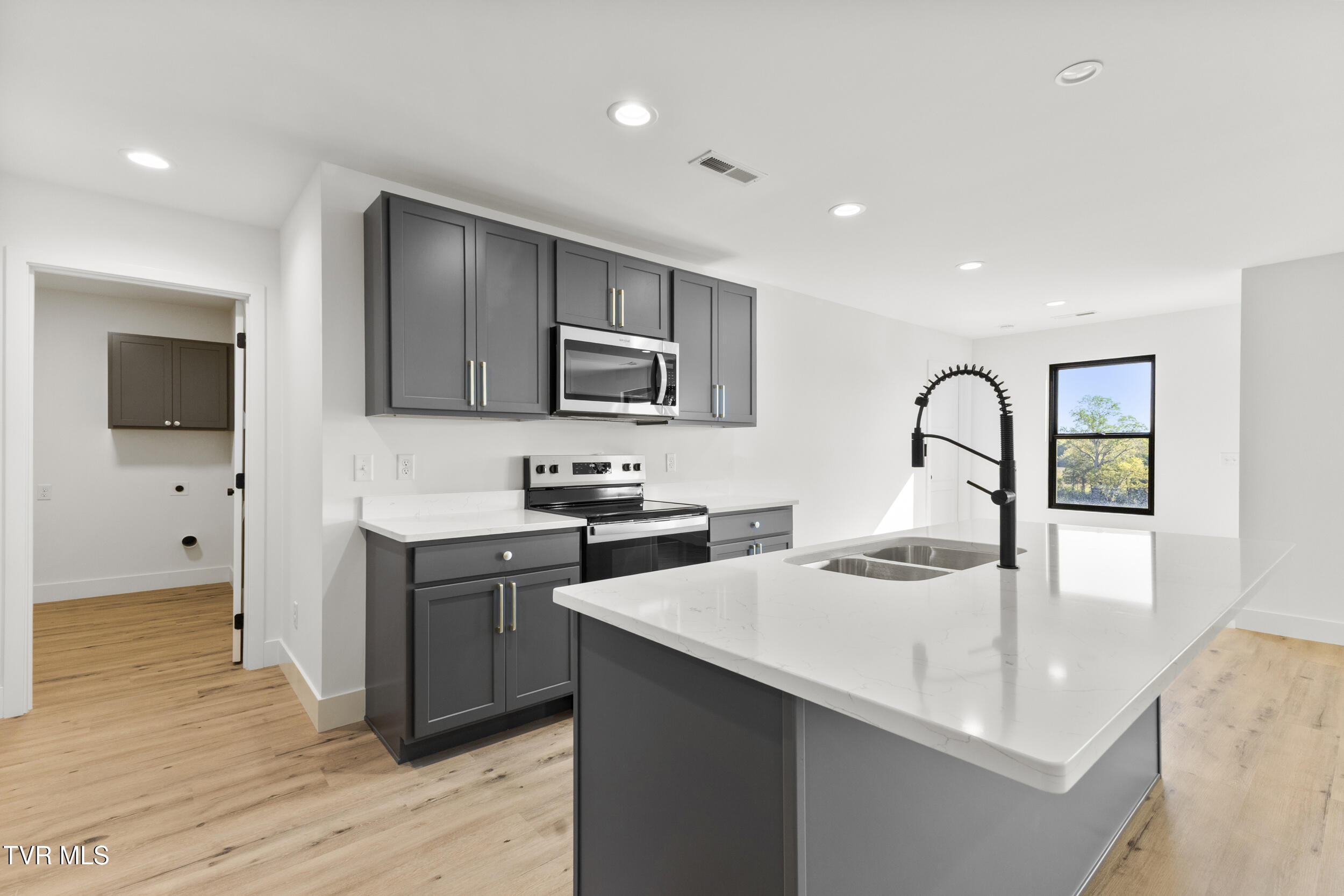 420 Noes Chapel Road Morristown, TN 37814 - Photo 21 of 34 24_img_3988