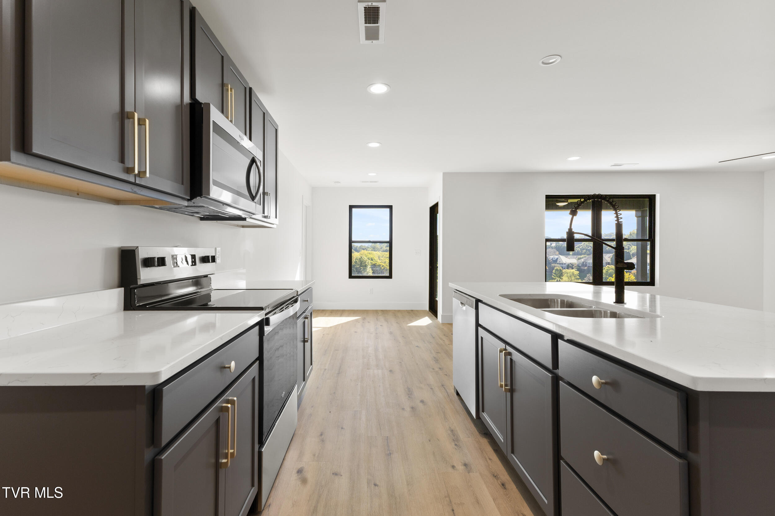 420 Noes Chapel Road Morristown, TN 37814 - Photo 23 of 34 26_img_4030