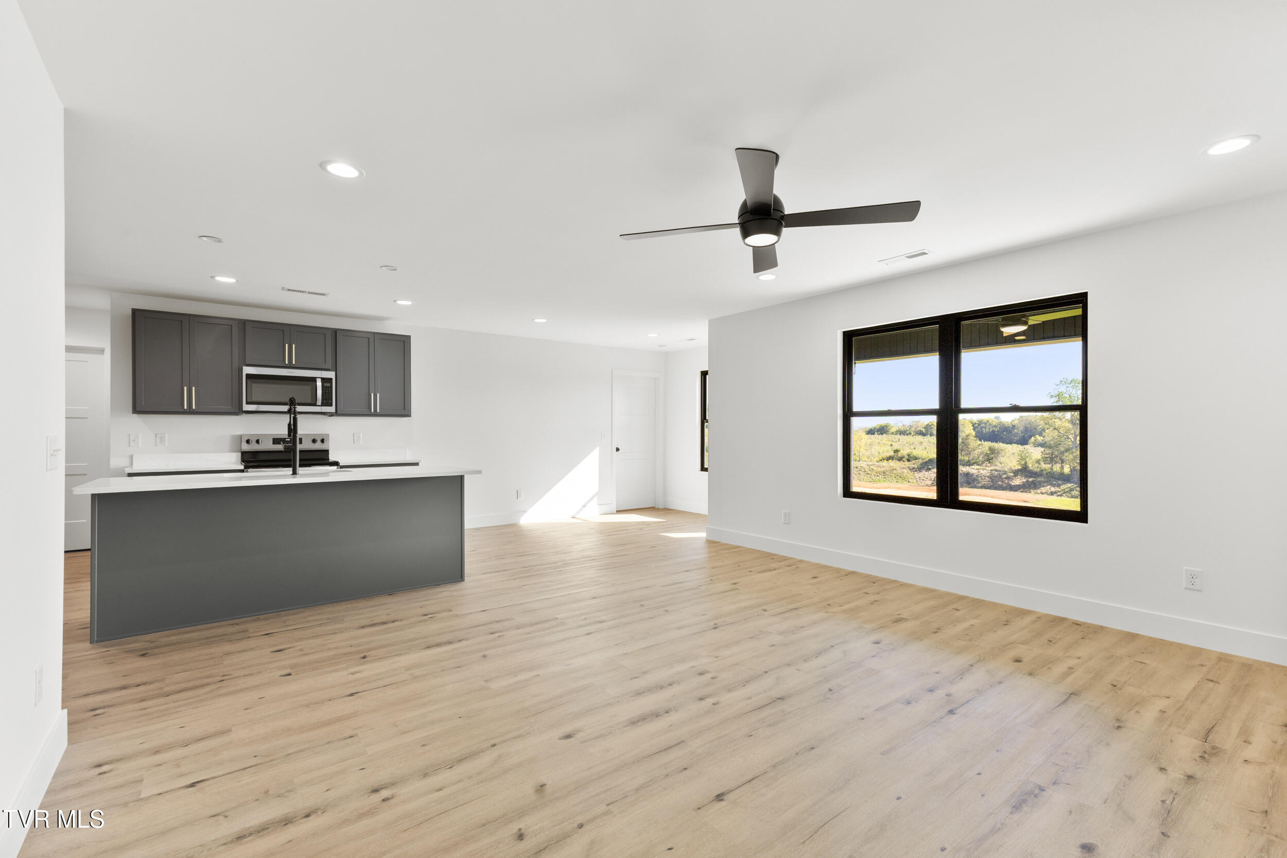 420 Noes Chapel Road Morristown, TN 37814 - Photo 26 of 34 29_img_4006