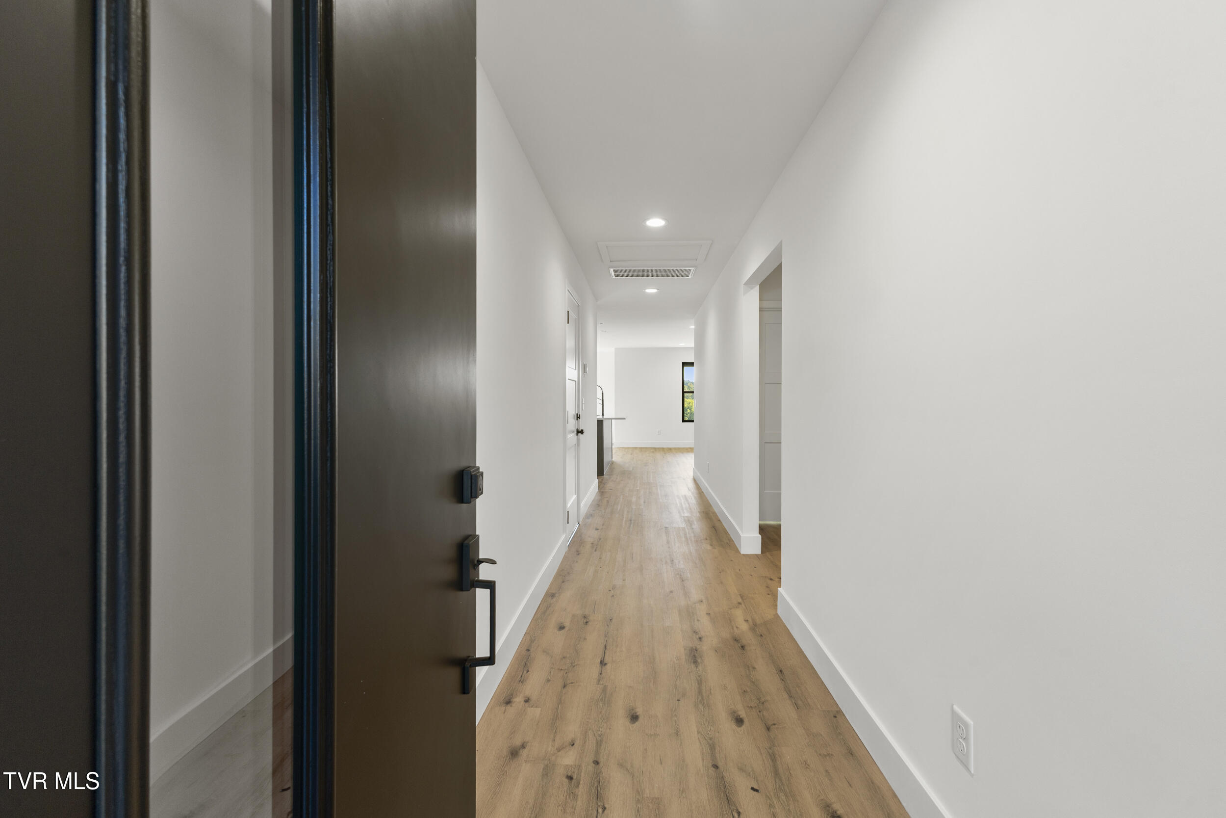 420 Noes Chapel Road Morristown, TN 37814 - Photo 10 of 34 10_img_3907