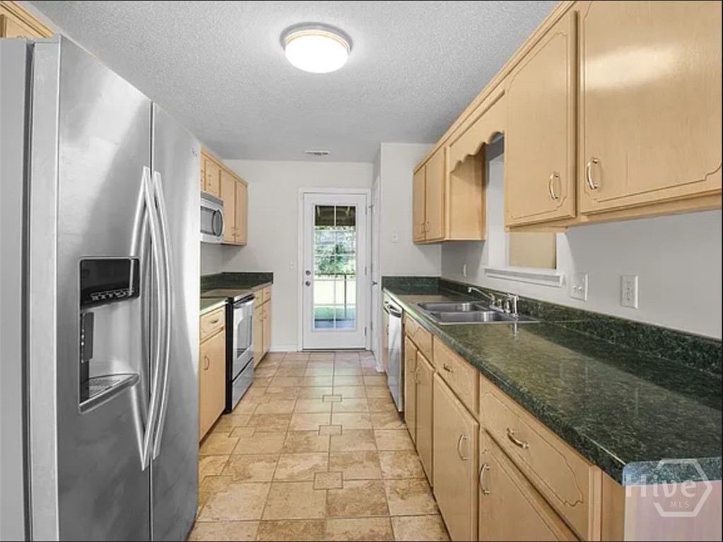 1341 Ryans Way Pooler, GA 31322 - Photo 7 of 27
