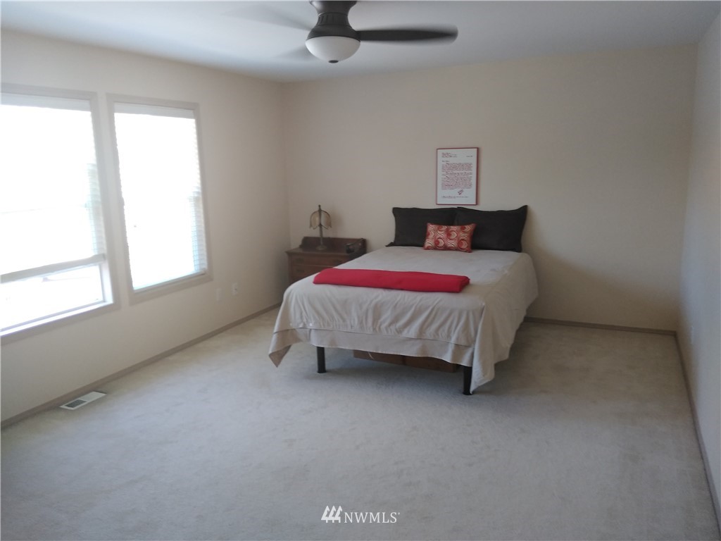 18823 1st Place West Bothell, WA 98012 - Photo 10 of 15