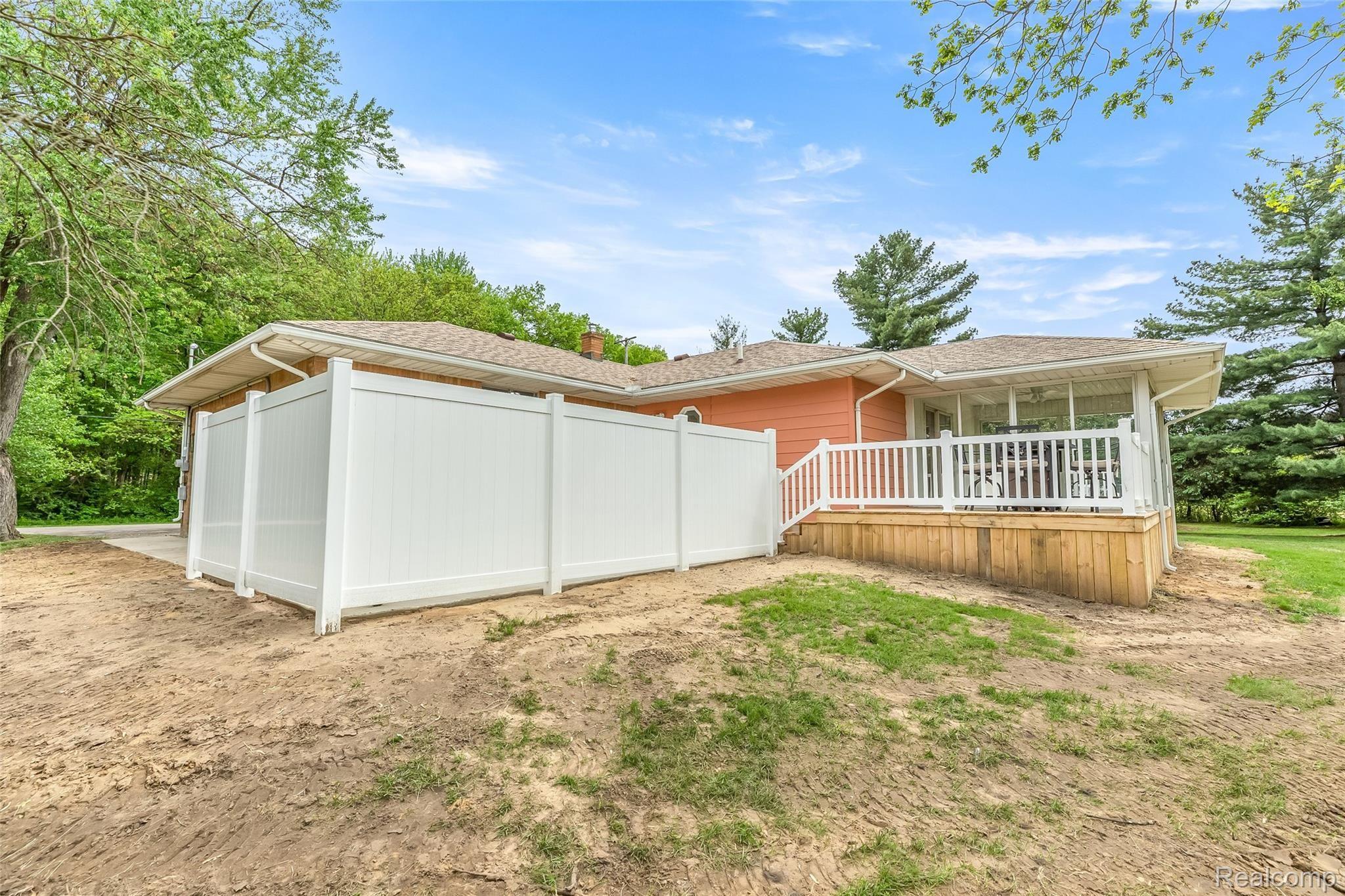 2475 Rauch Road Temperance, MI 48182 - Photo 45 of 46 7.Back