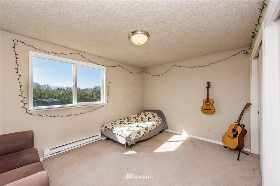 1192 3 Crabs Road Sequim, WA 98382 - Photo 15 of 25 Gallery Image 15