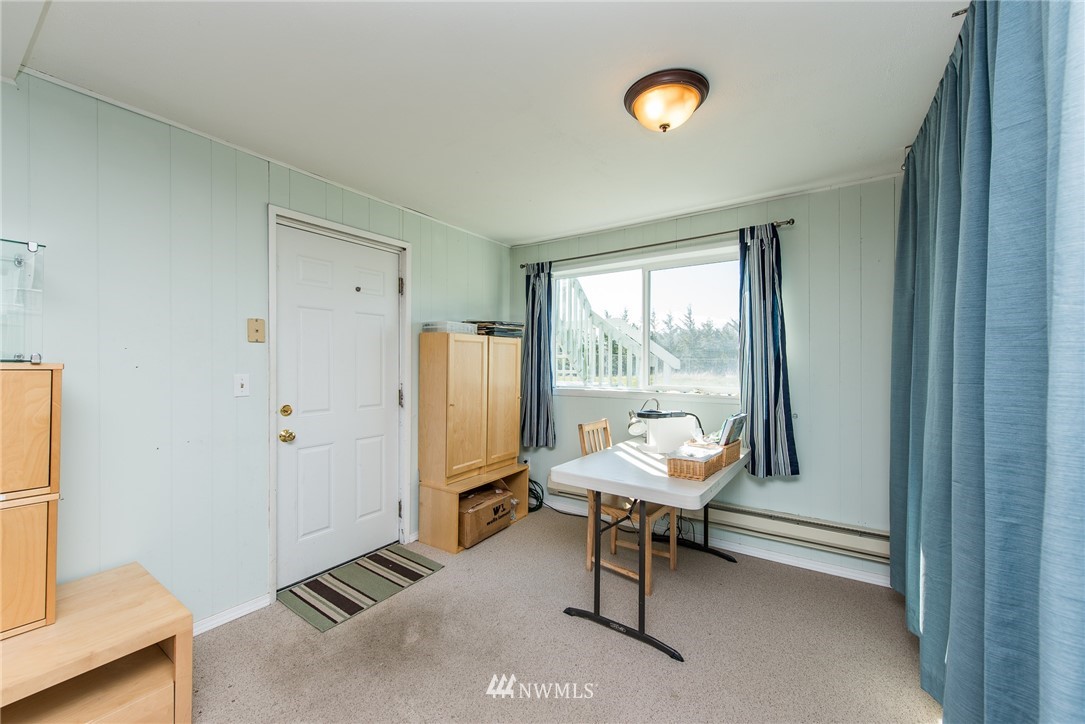 1192 3 Crabs Road Sequim, WA 98382 - Photo 17 of 25 Gallery Image 17
