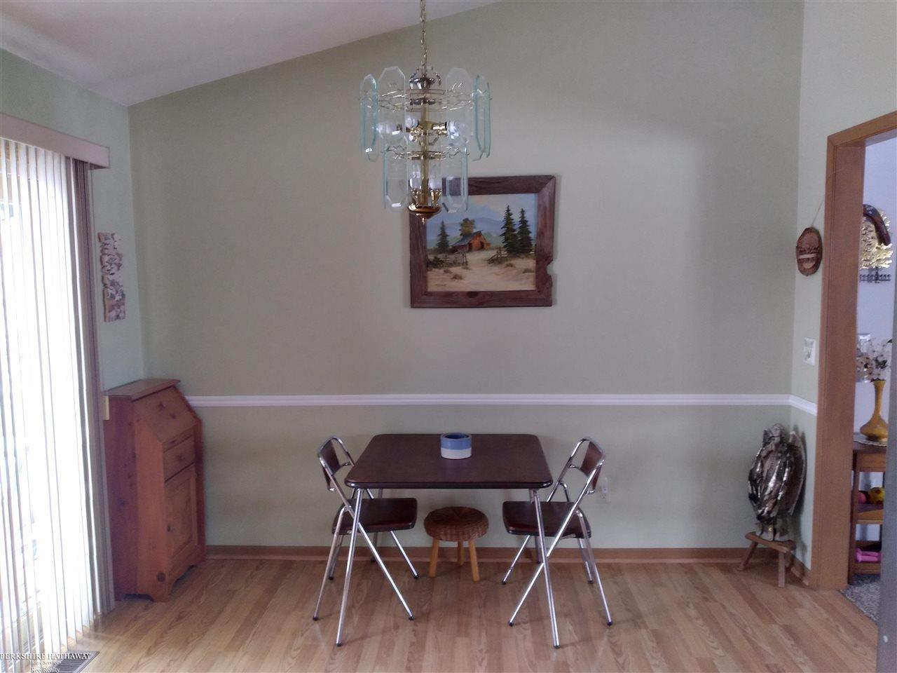 21710 Chester Road Ray, MI 48096 - Photo 7 of 25