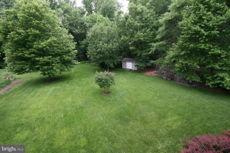 7008 Ridgeway Drive Springfield, VA 22150 - Photo 23 of 30 Exterior (Rear)