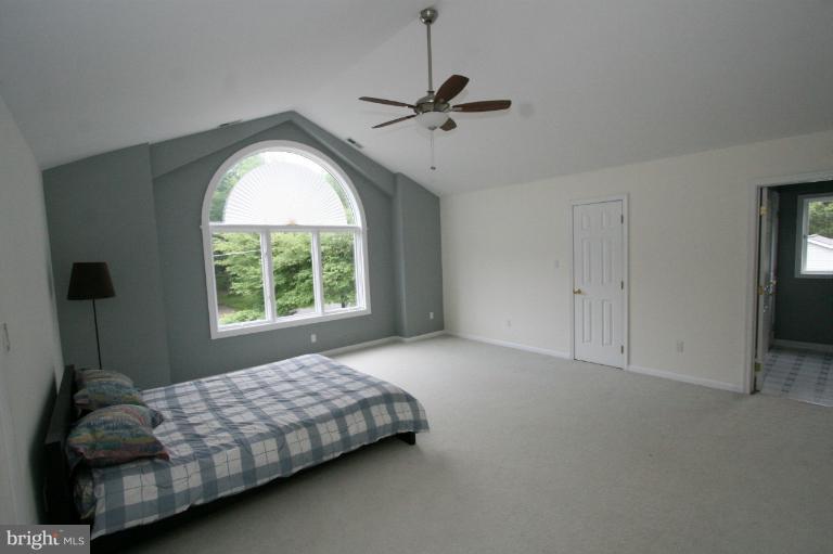 7008 Ridgeway Drive Springfield, VA 22150 - Photo 4 of 30 Bedroom (Master)