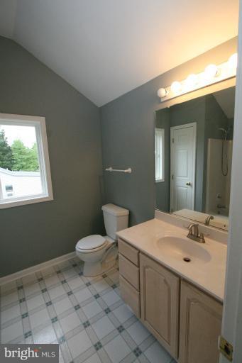 7008 Ridgeway Drive Springfield, VA 22150 - Photo 10 of 30 Bath (Master)