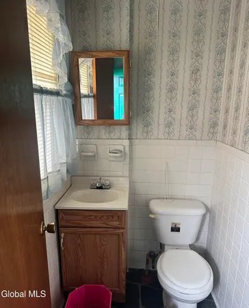 $285,000 | 3307 Woodlawn Avenue, Schenectady, NY 12304