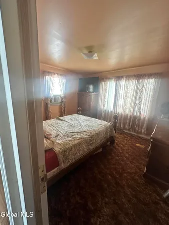 $285,000 | 3307 Woodlawn Avenue, Schenectady, NY 12304