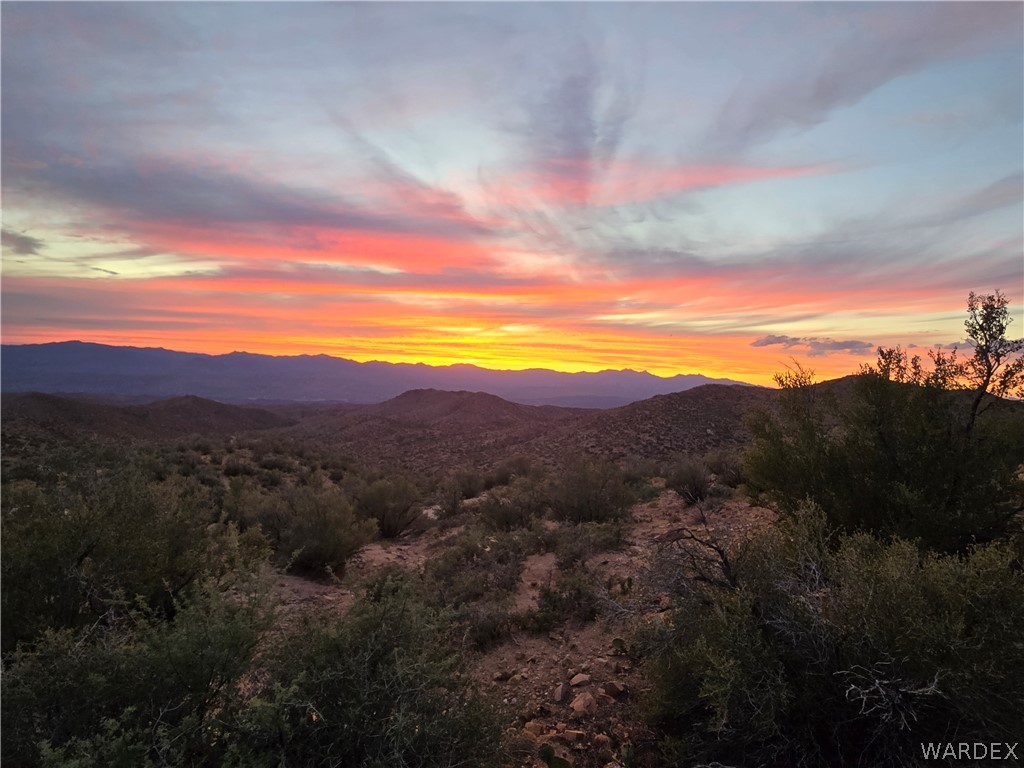 One Spirit Trail Kingman, AZ 86401 - Photo 2 of 38 View
