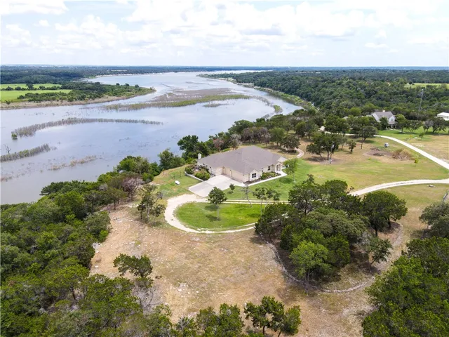 $1,600,000 | 17894 Deer Ridge Road, Moody, TX 76557