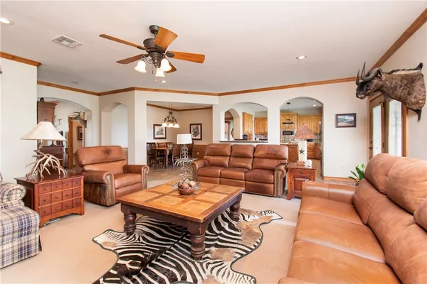 $1,600,000 | 17894 Deer Ridge Road, Moody, TX 76557