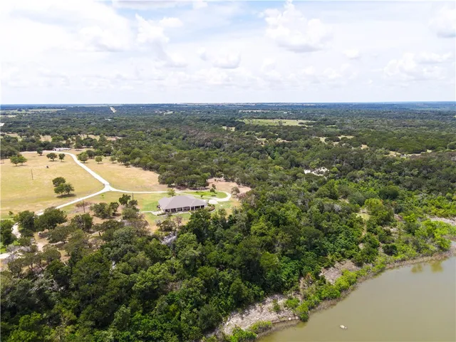 $1,600,000 | 17894 Deer Ridge Road, Moody, TX 76557